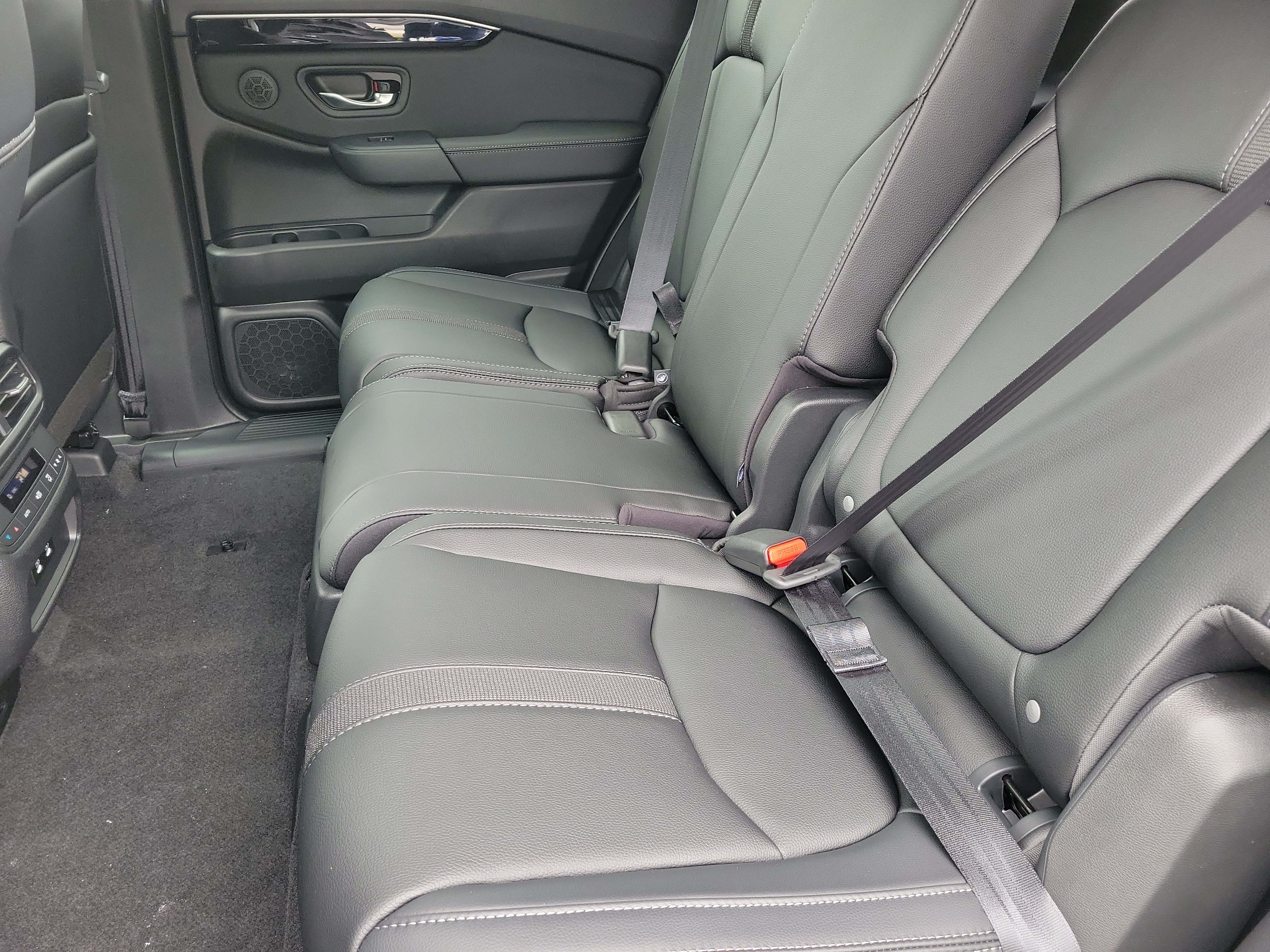 New 2026 Honda Pilot EX-L image 13