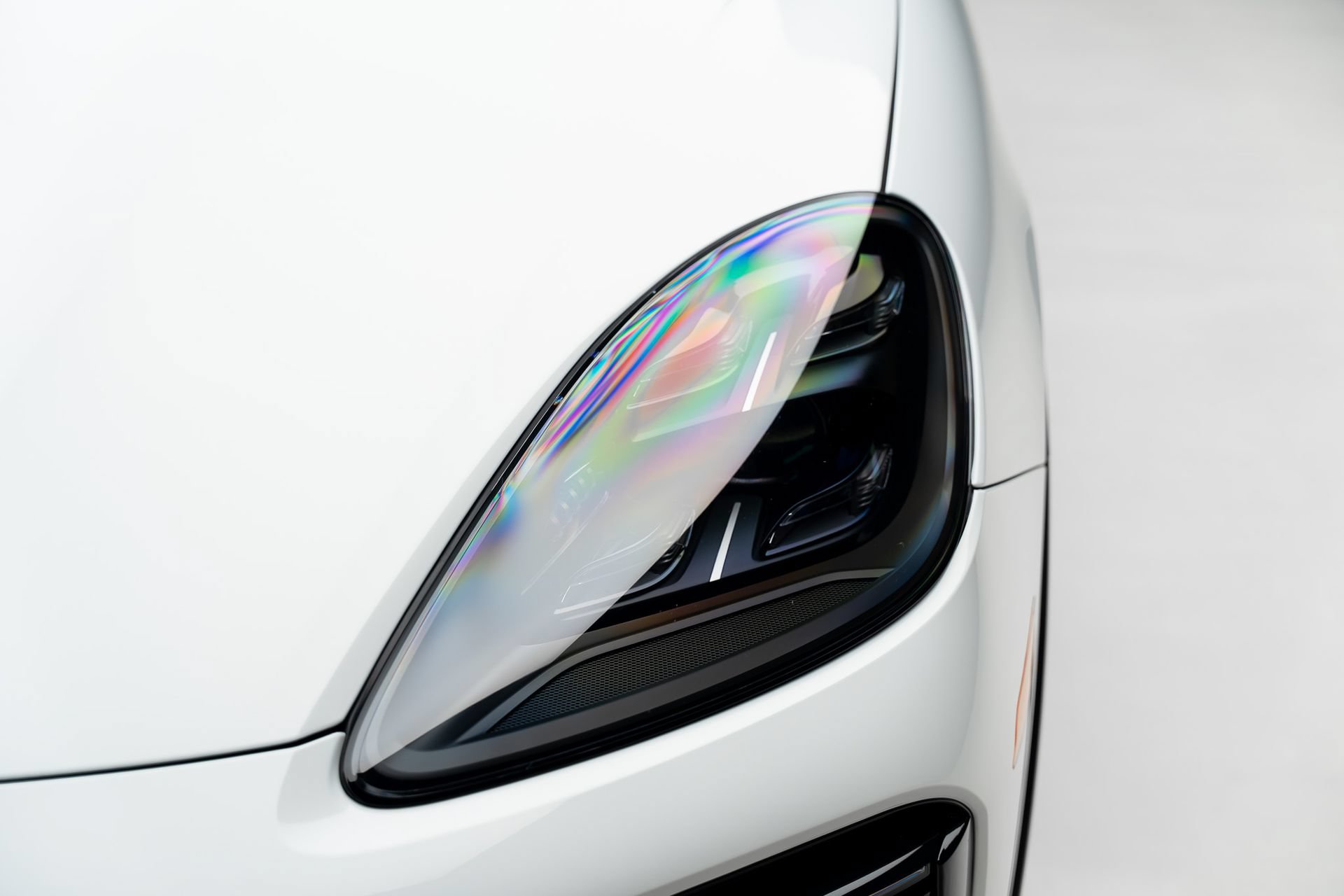 Used 2022 Porsche Cayenne Turbo GT AWD/4WD image 9