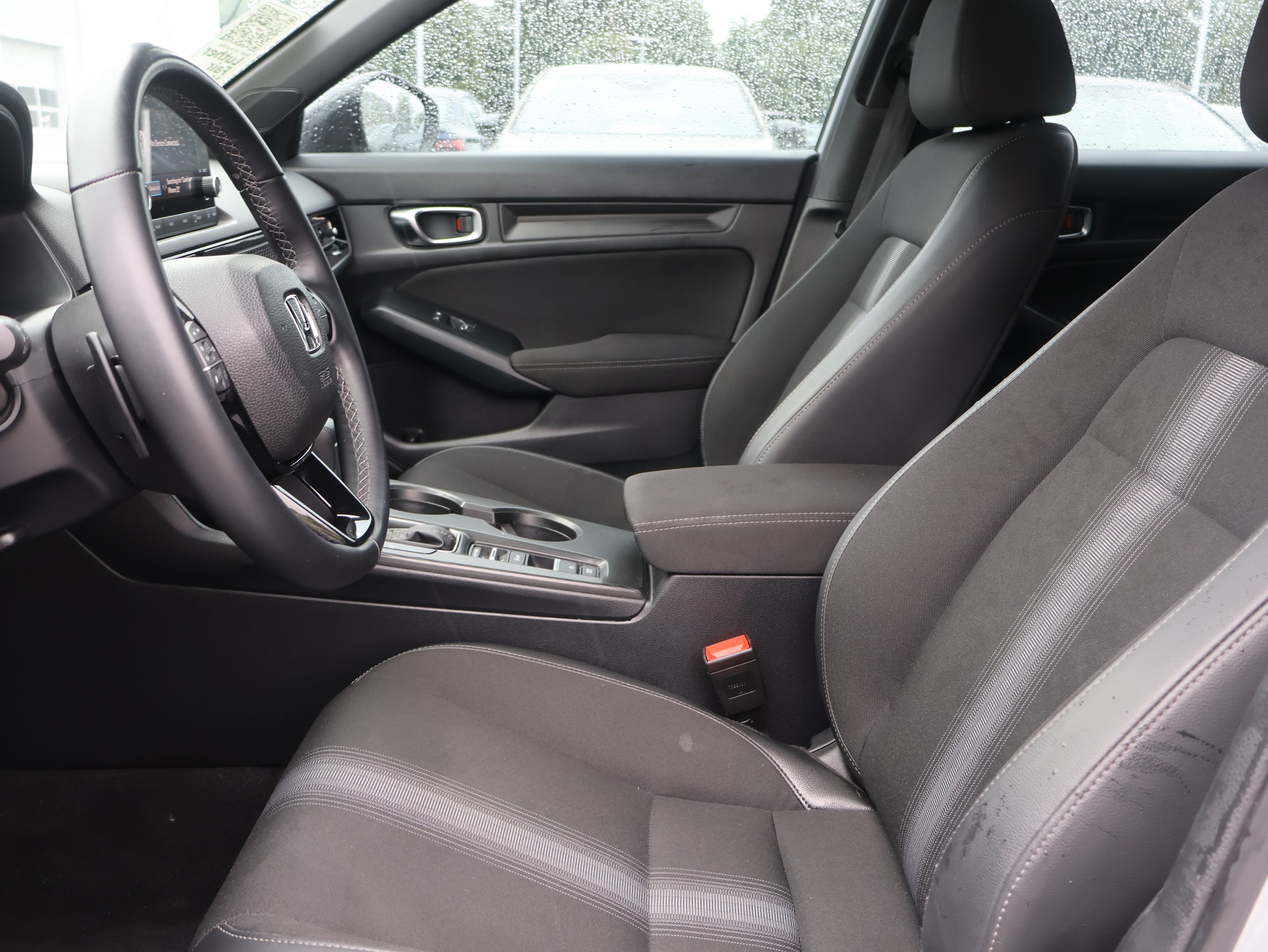 Used 2025 Honda Civic Sport image 16