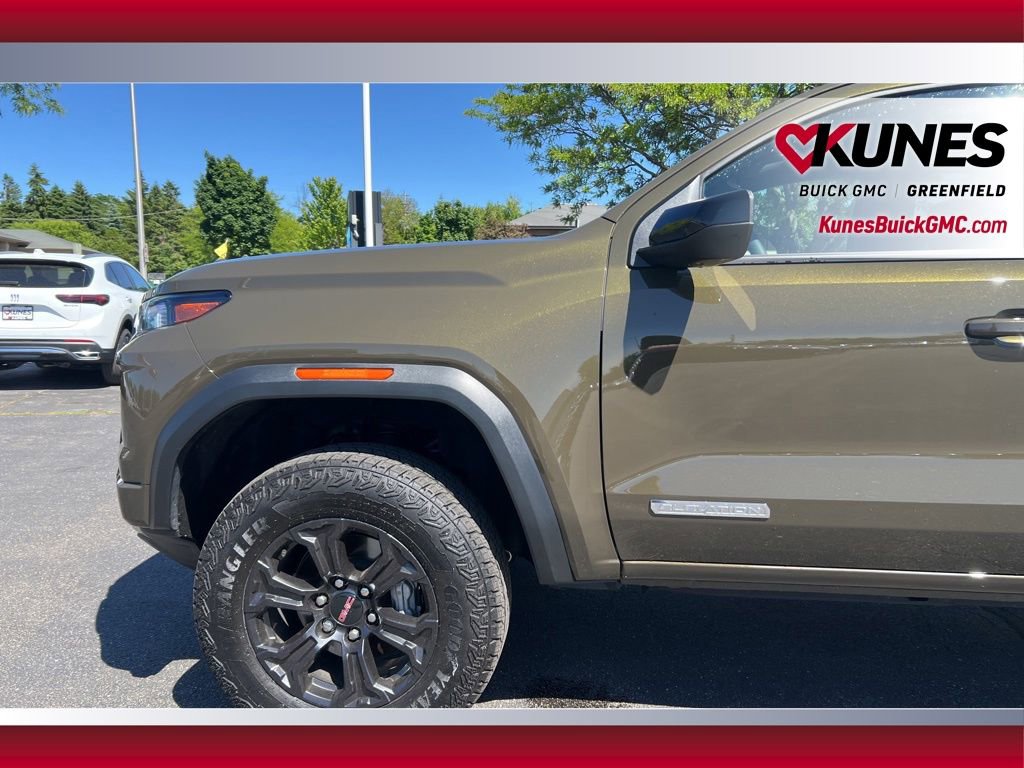 Used 2025 GMC Canyon Elevation w/ Convenience Package AWD/4WD image 15