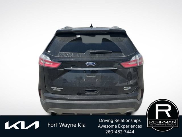 Used 2020 Ford Edge SEL w/ Convenience Package AWD/4WD image 4