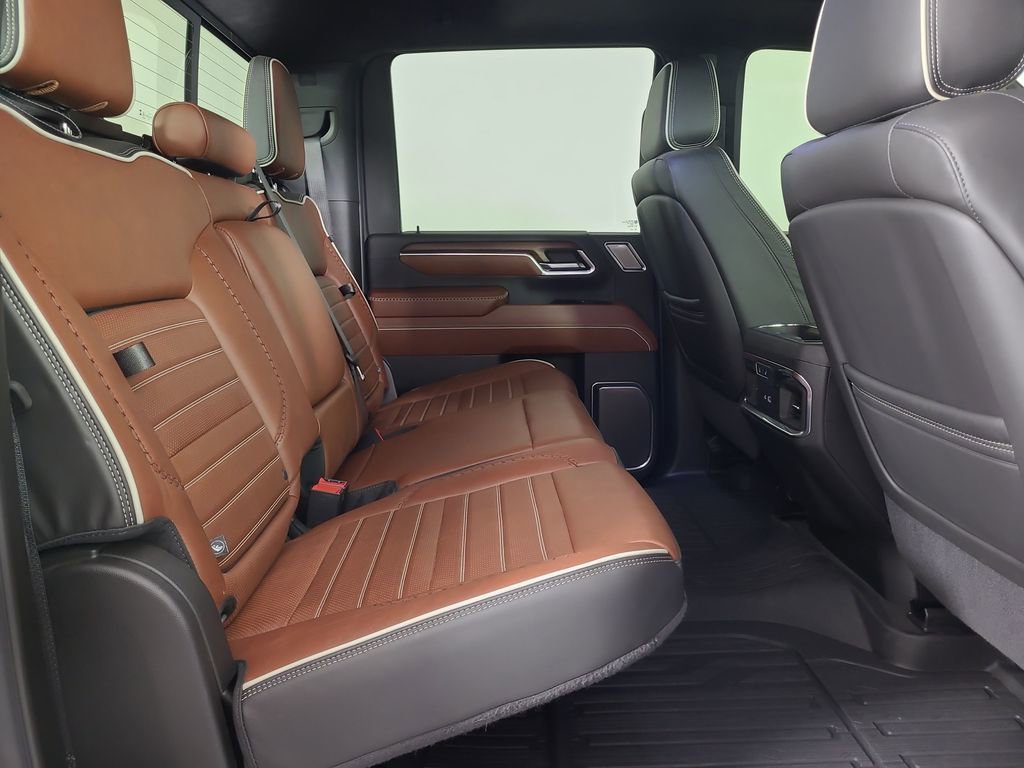 Used 2024 GMC Sierra 2500 Denali Ultimate image 23