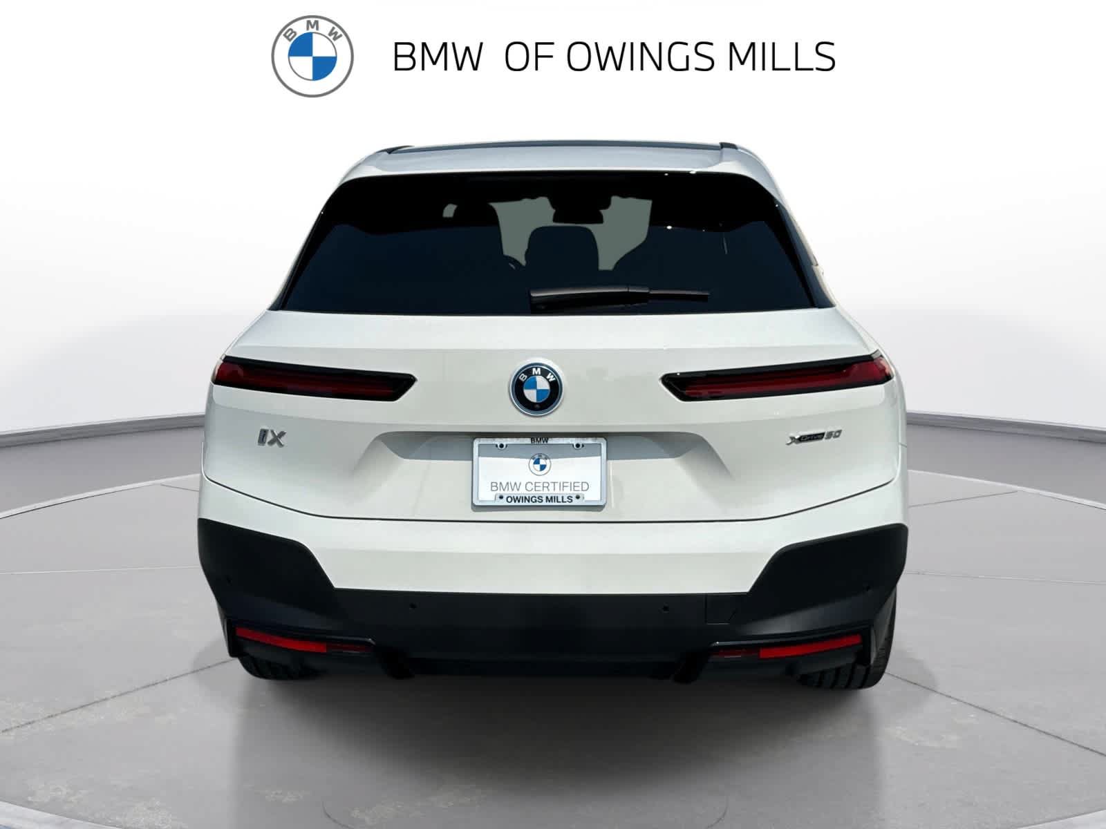 Used 2024 BMW iX xDrive50 AWD/4WD image 7