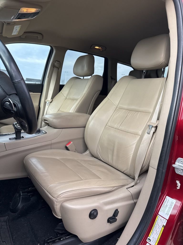 Used 2014 Jeep Grand Cherokee Limited image 11