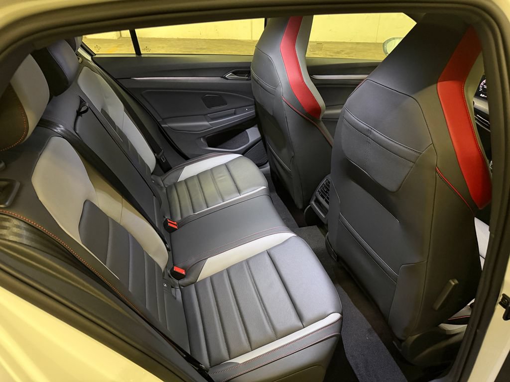 New 2026 Volkswagen GTI SE FWD image 26