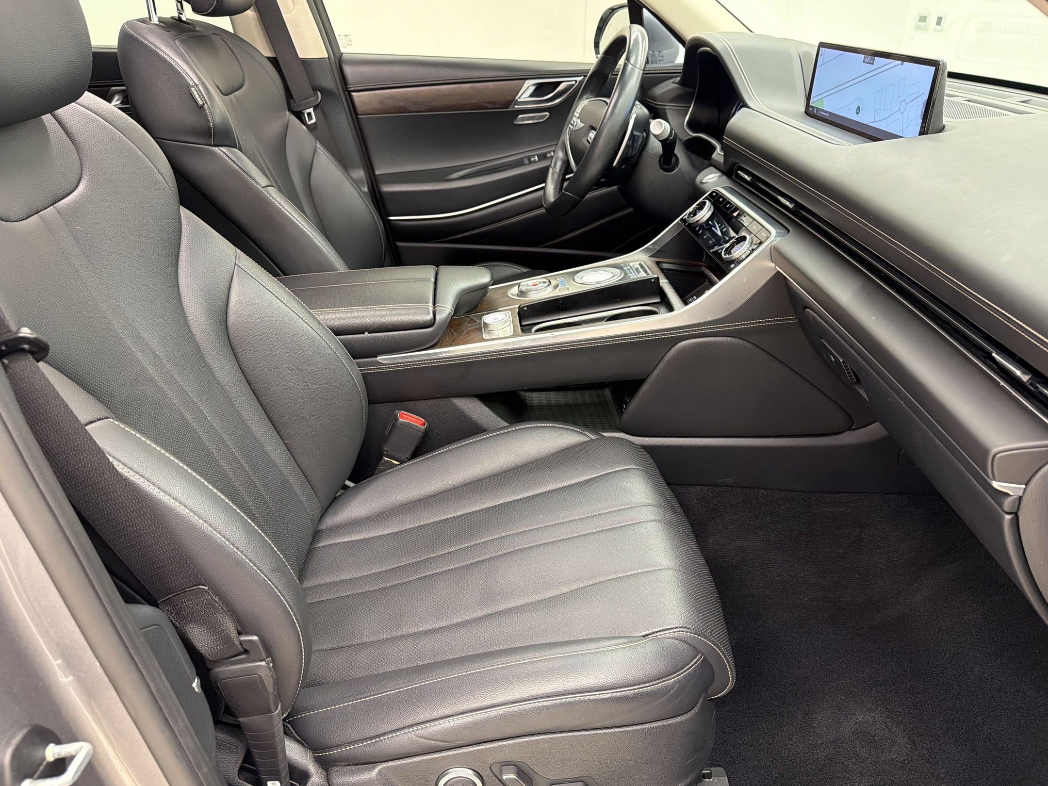 Used 2021 Genesis GV80 3.5T AWD/4WD image 30