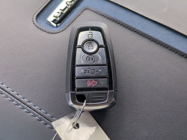 New 2026 Ford F350 Platinum image 32