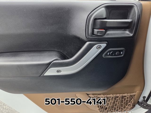 Used 2017 Jeep Wrangler Unlimited Sahara image 34