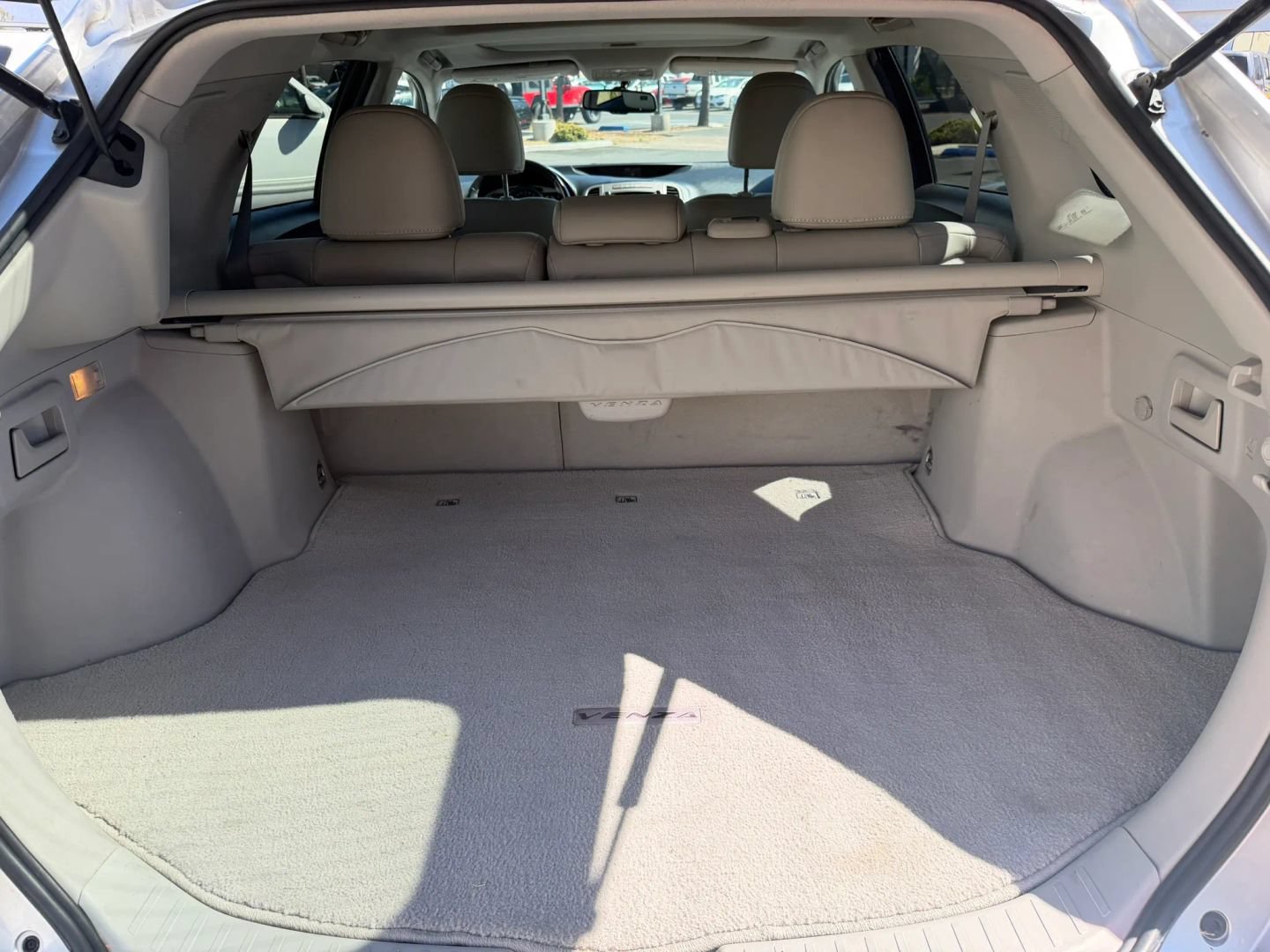 Used 2013 Toyota Venza XLE w/ XLE Premium Pkg FWD image 14