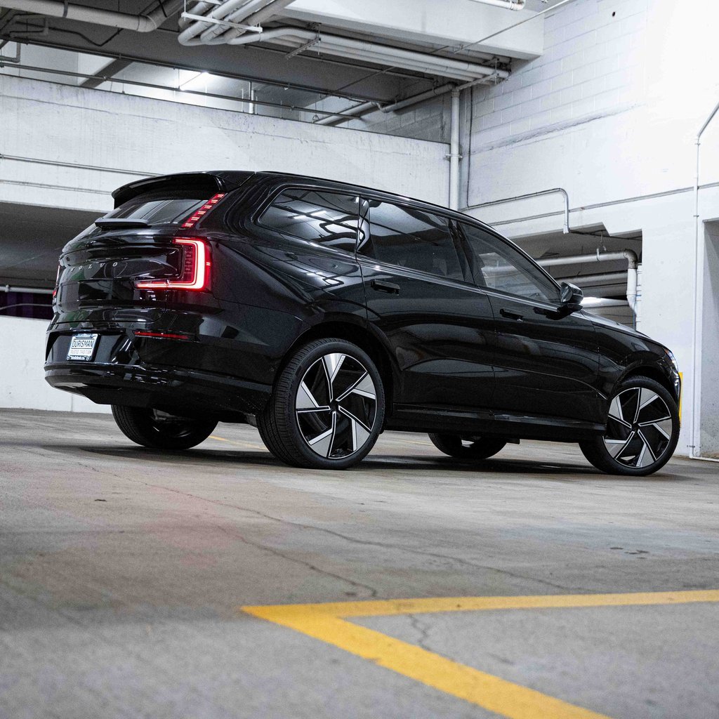New 2025 Volvo EX90 Ultra image 5