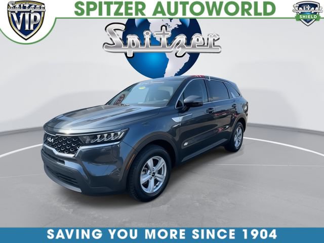 Certified 2023 Kia Sorento LX FWD image 4