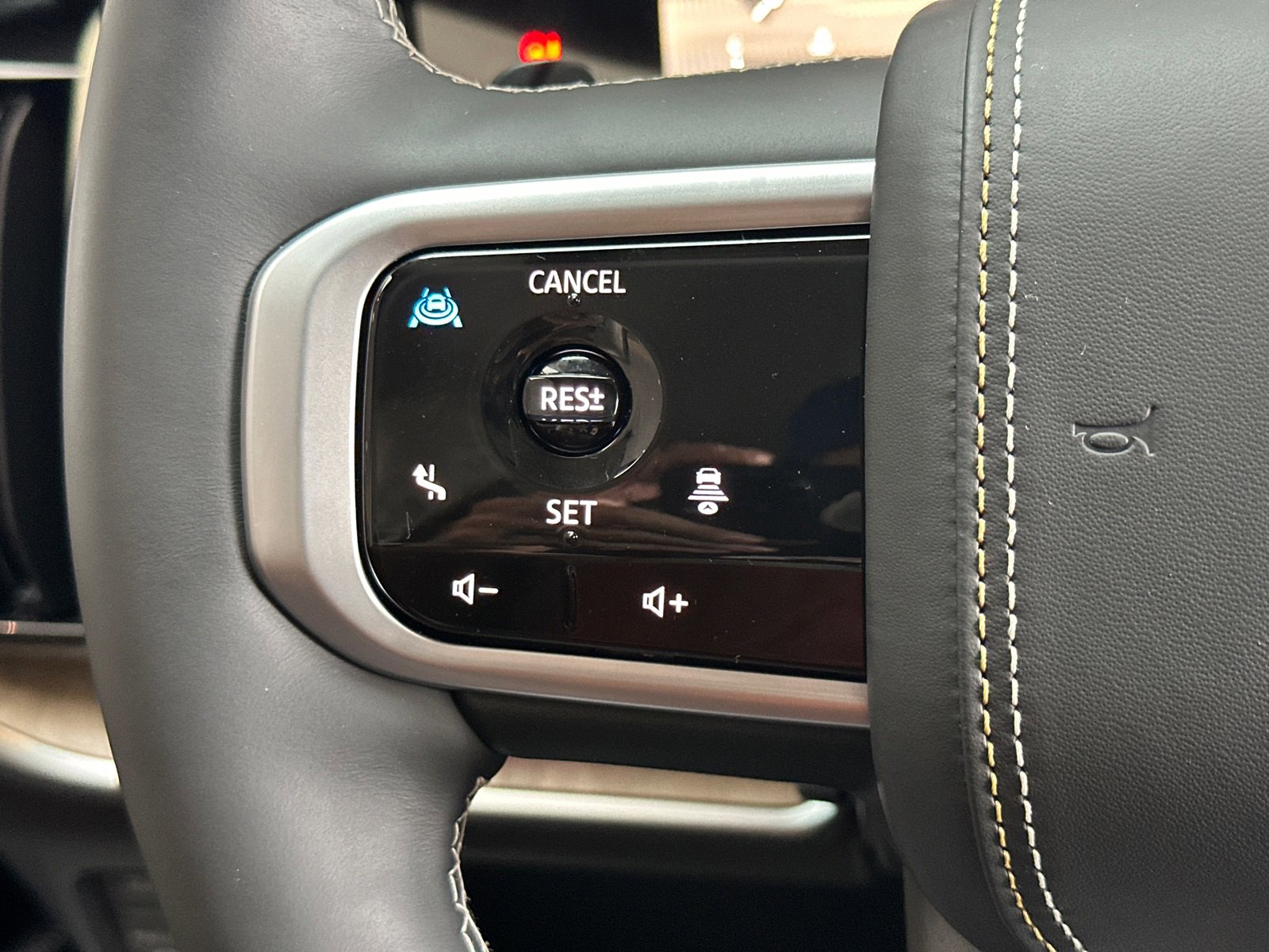 New 2025 Nissan Armada Platinum Reserve w/ Convenience Package image 27