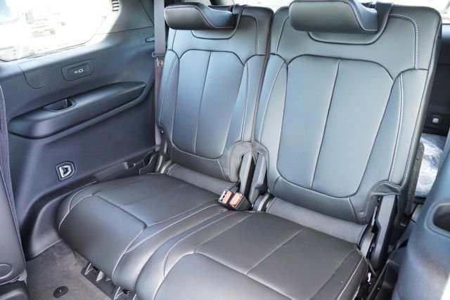 New 2026 Jeep Grand Cherokee L Limited AWD/4WD image 12