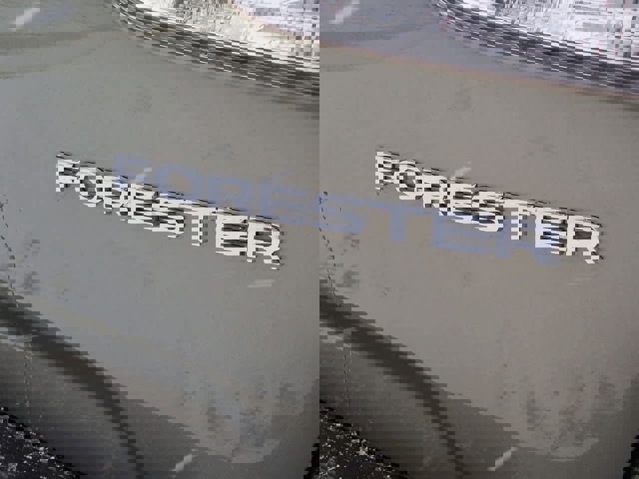 Used 2021 Subaru Forester Limited image 12