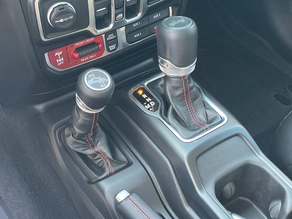 Used 2023 Jeep Wrangler Unlimited Rubicon image 32