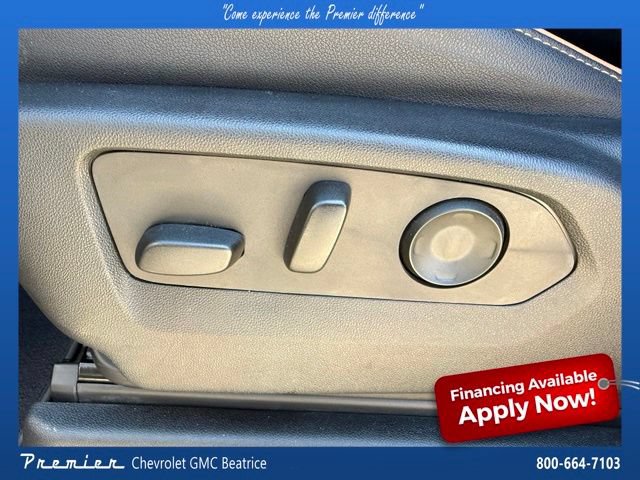 Used 2023 GMC Yukon AT4 w/ AT4 Premium Package AWD/4WD image 14