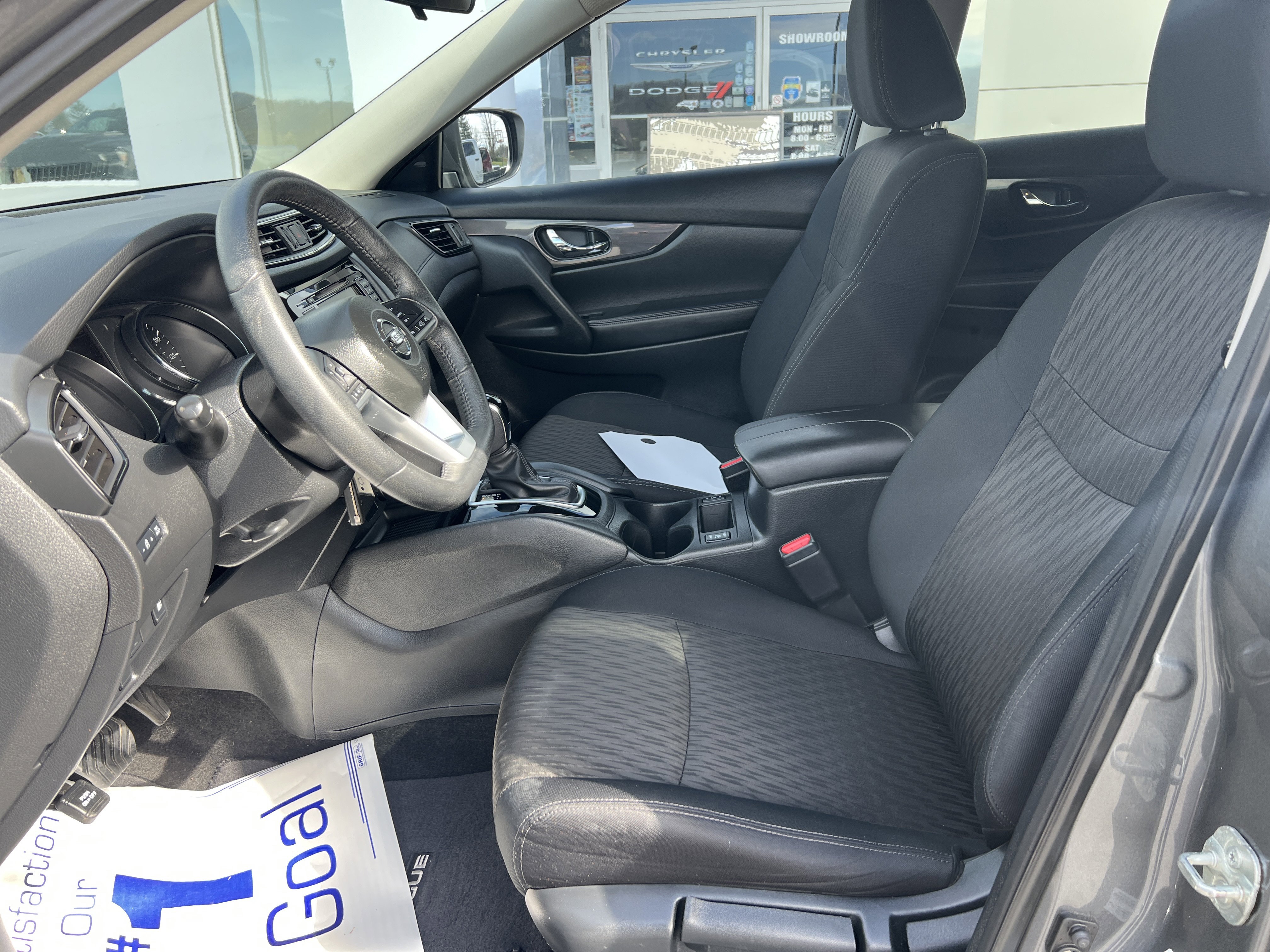 Used 2019 Nissan Rogue S w/ Special Edition Package image 15