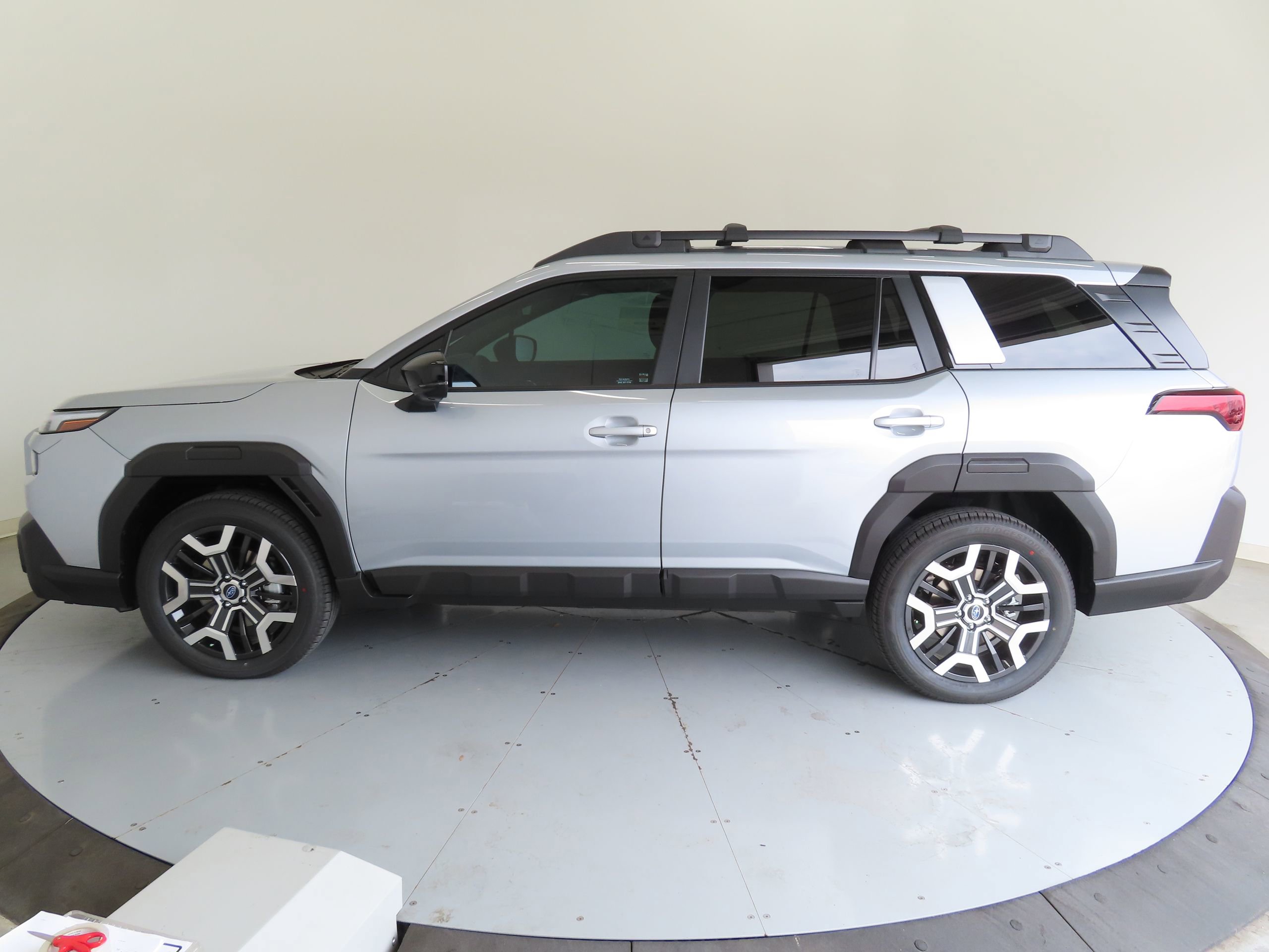 New 2026 Subaru Outback Touring XT image 9