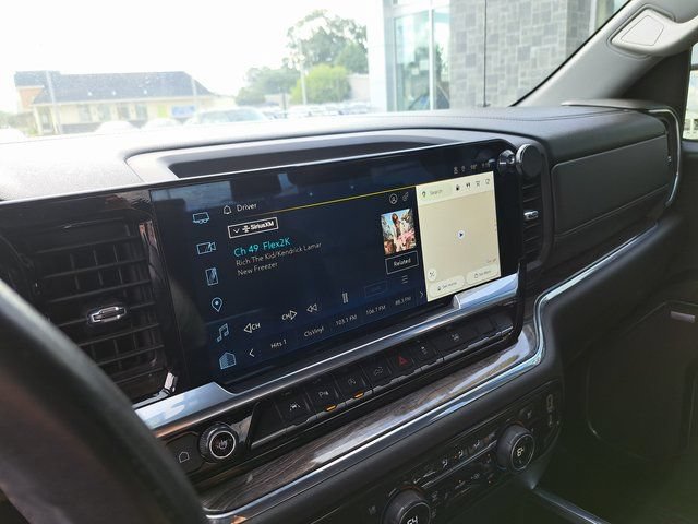 Used 2023 Chevrolet Silverado 1500 LTZ AWD/4WD image 13