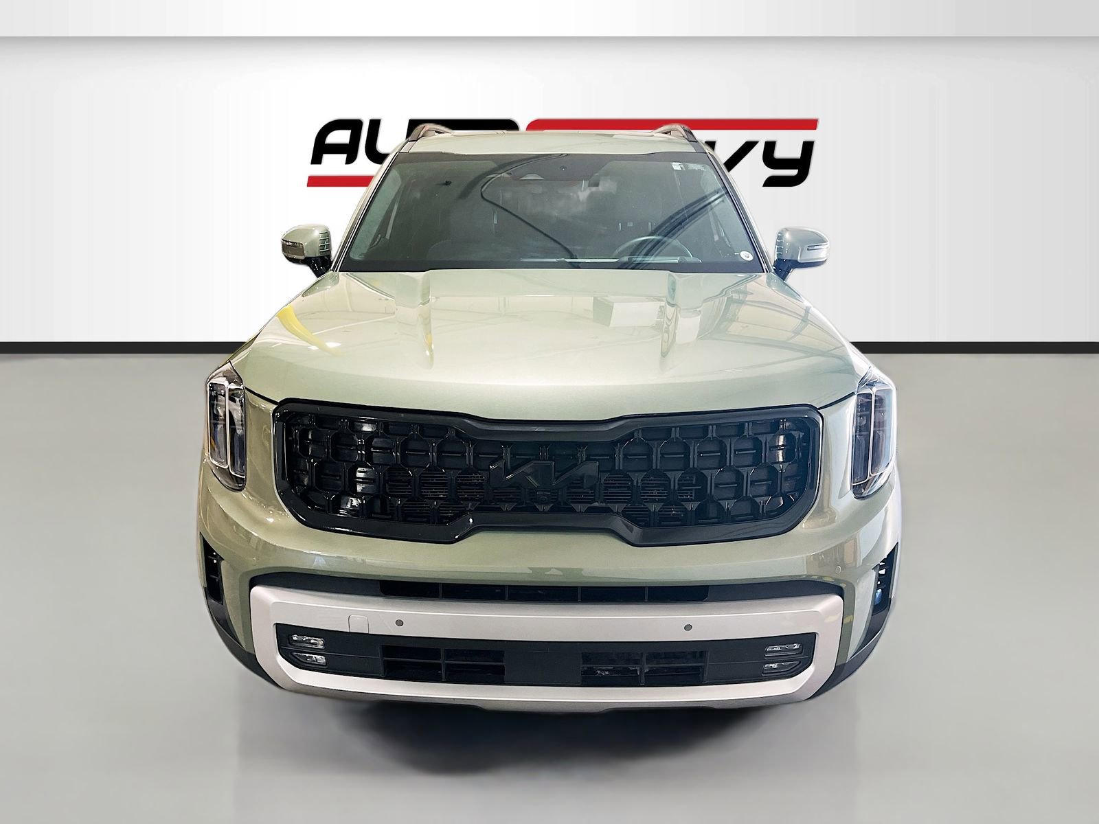 Used 2023 Kia Telluride SX Prestige X-Line AWD/4WD image 2