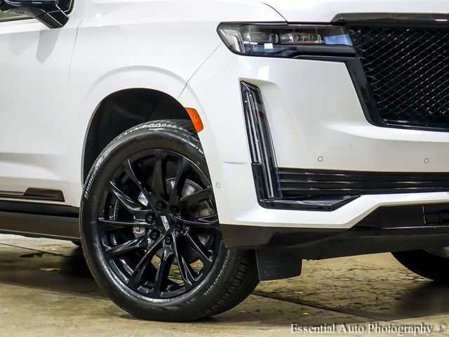 Used 2023 Cadillac Escalade ESV Sport Platinum w/ LPO, ONYX Package AWD/4WD image 4
