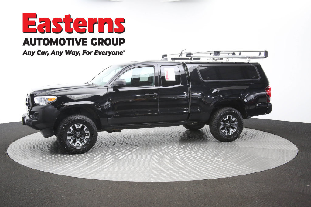 Used 2023 Toyota Tacoma SR AWD/4WD image 60