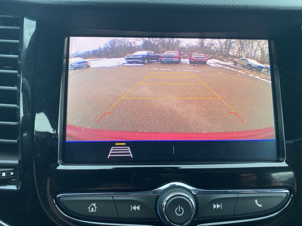 Certified 2022 Chevrolet Trax LT w/ Driver Confidence Package image 30