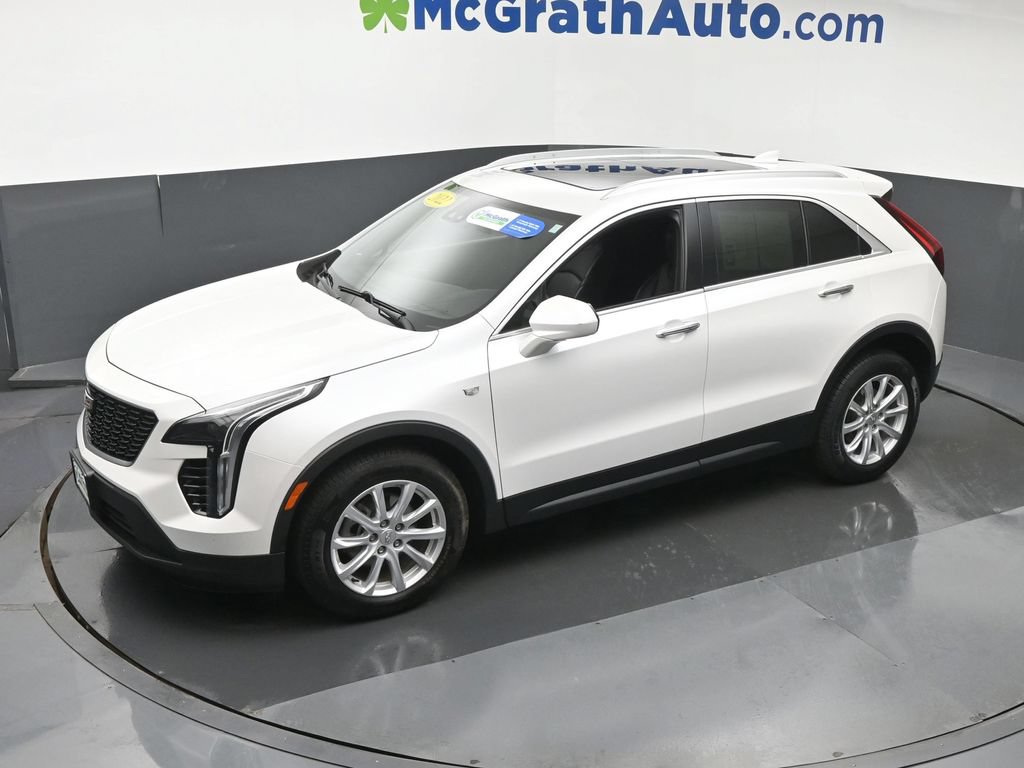 Used 2022 Cadillac XT4 Luxury w/ Cold Weather Package AWD/4WD image 21