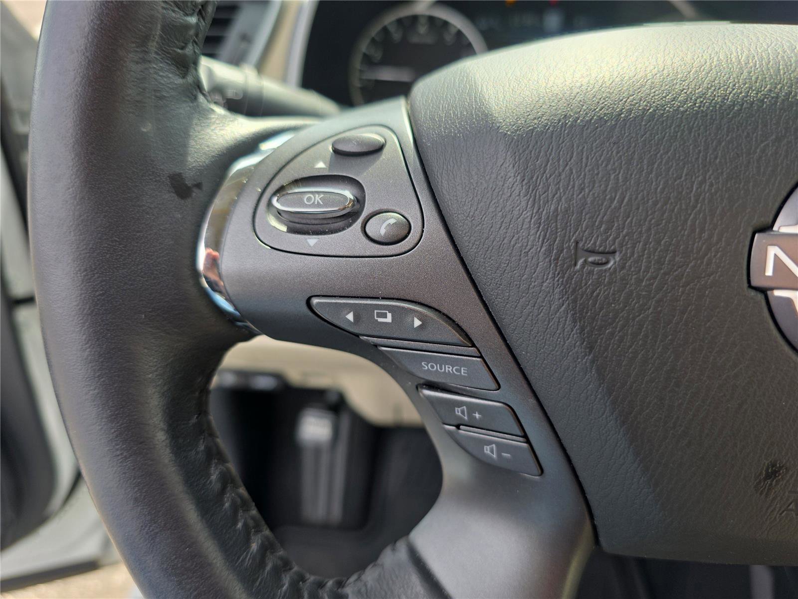 Used 2024 Nissan Murano Platinum w/ Cargo Package image 19