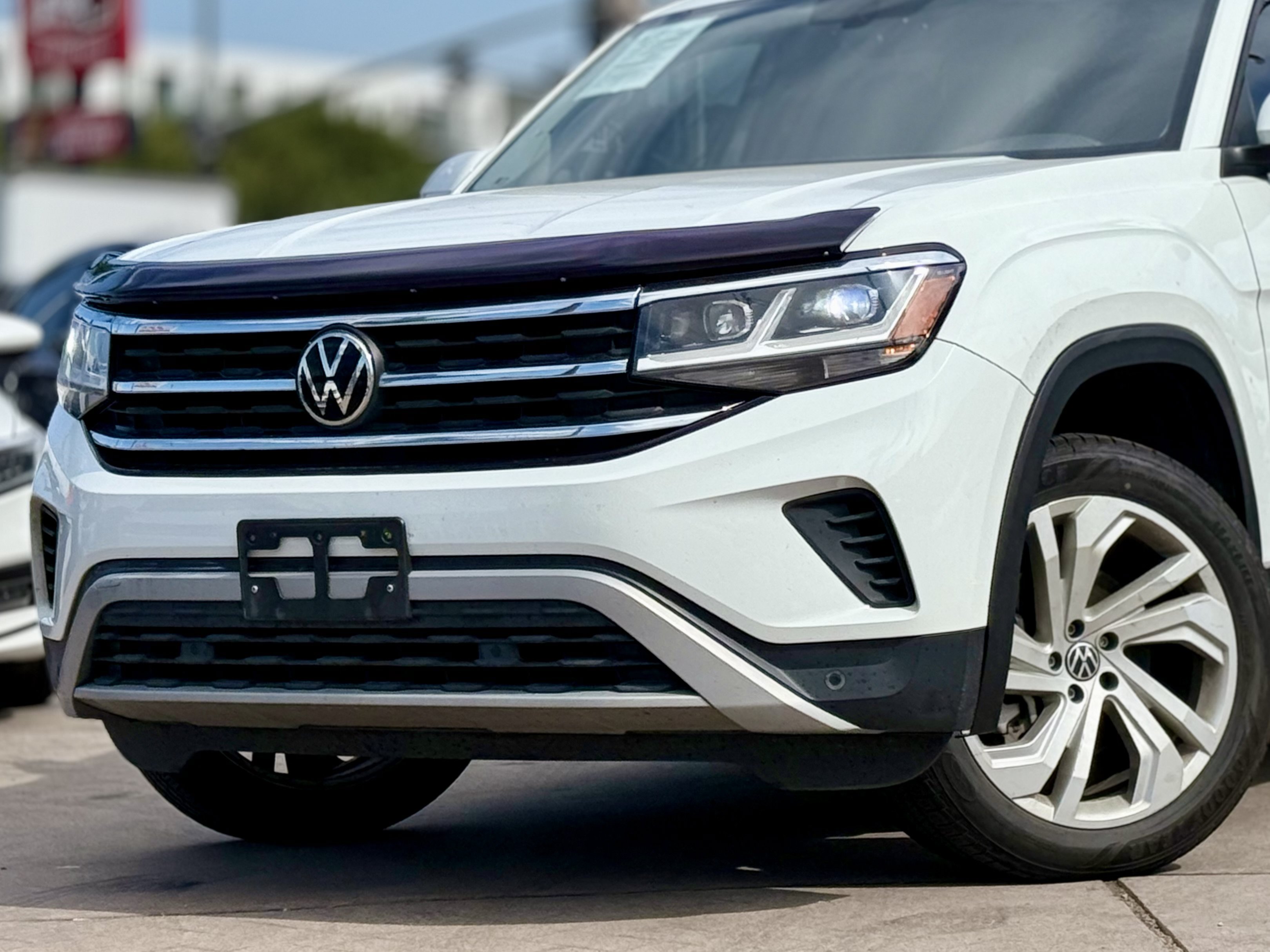 Used 2021 Volkswagen Atlas SE w/ Panoramic Sunroof Package FWD image 9