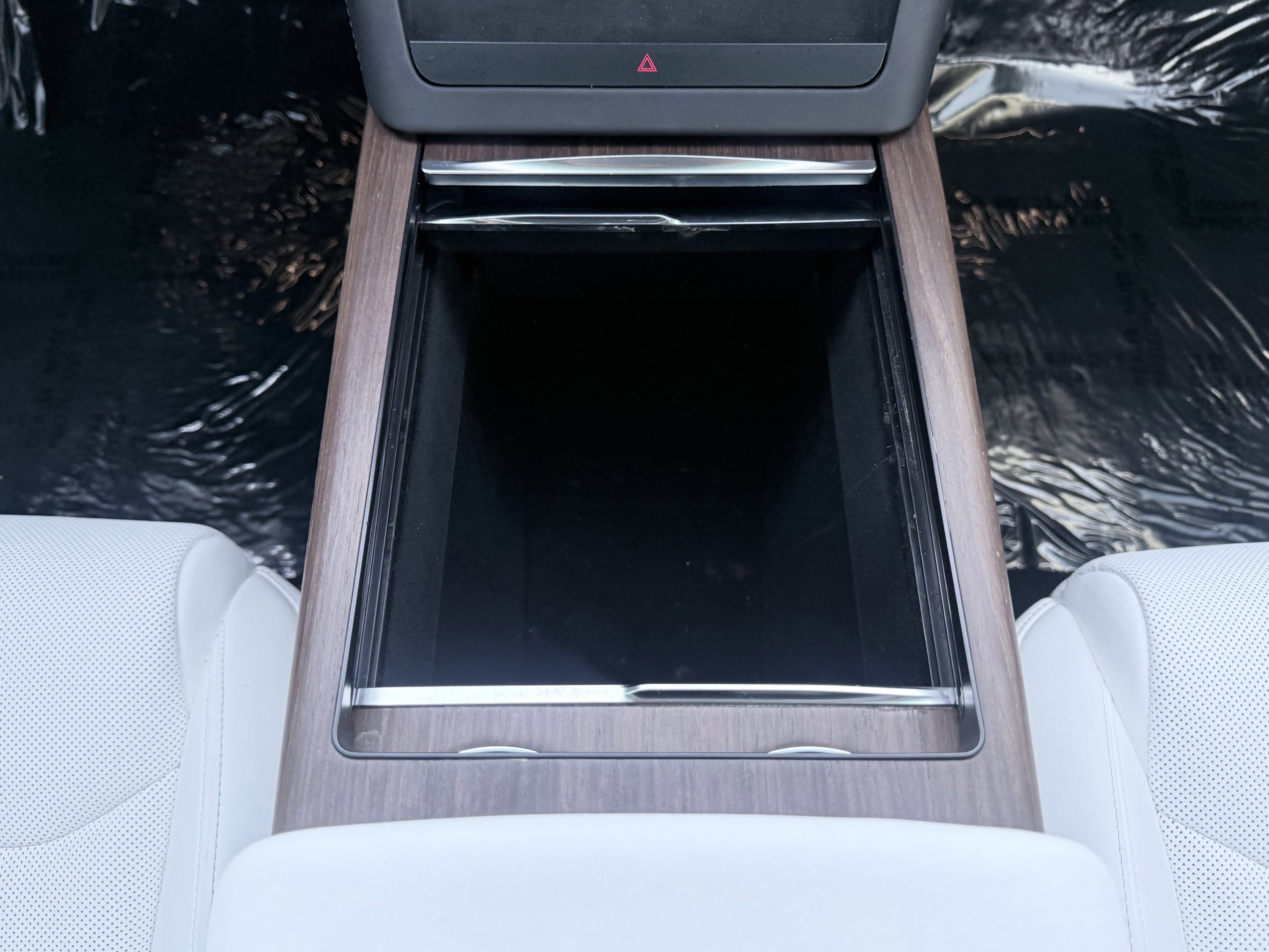 Used 2023 Tesla Model X image 54