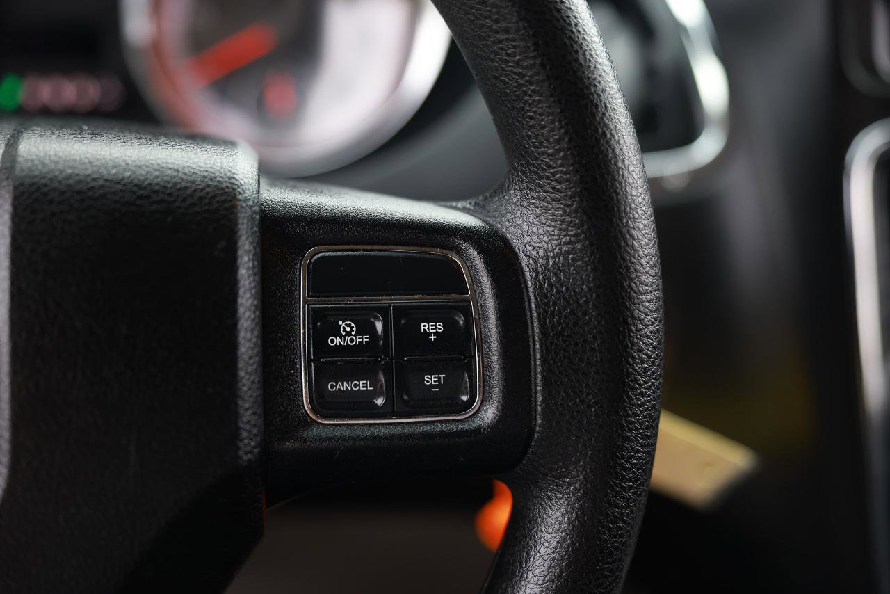 Used 2011 Dodge Grand Caravan Express w/ PWR Window Group image 28