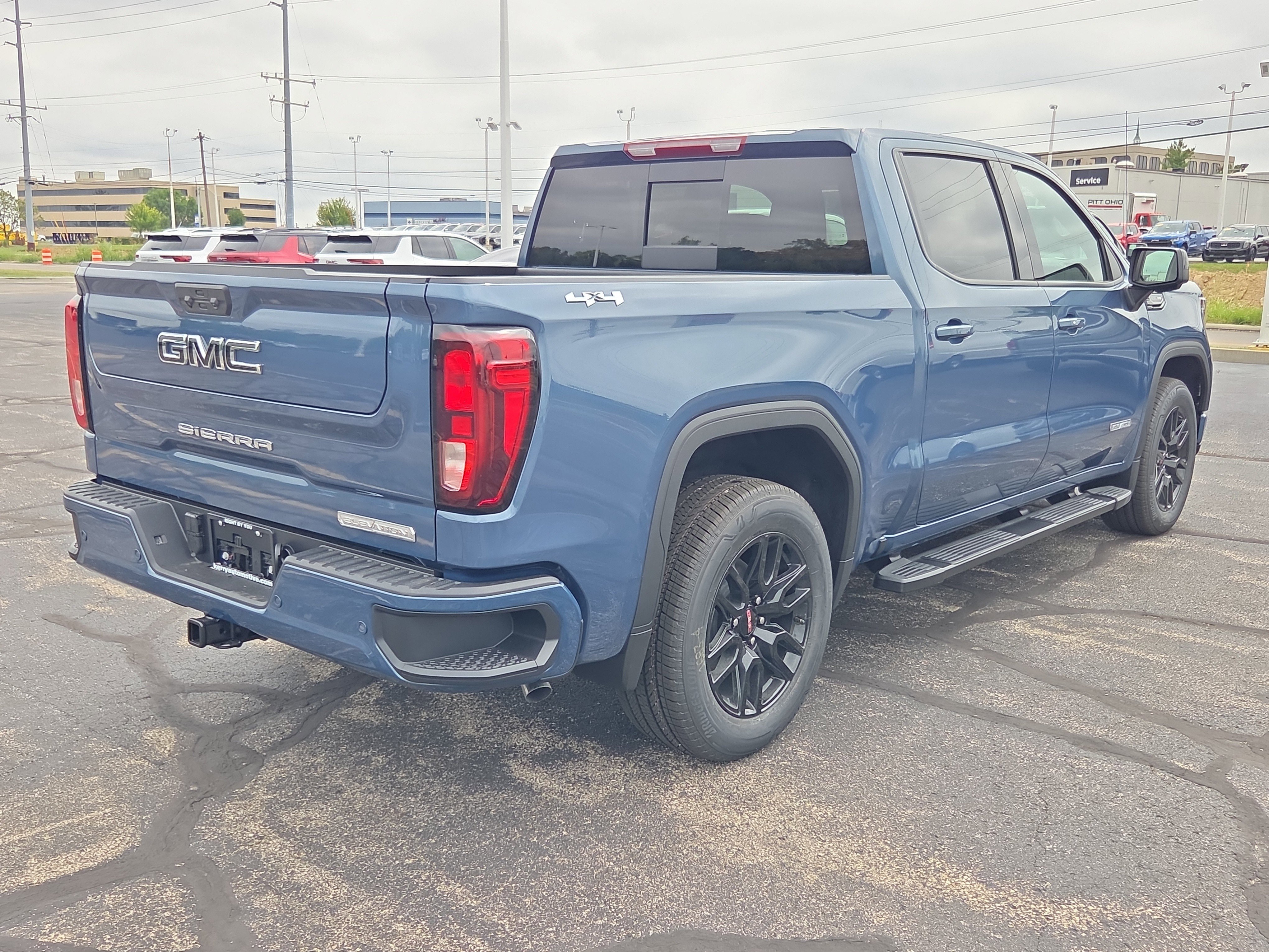 New 2026 GMC Sierra 1500 Elevation w/ Elevation Premium Package image 6