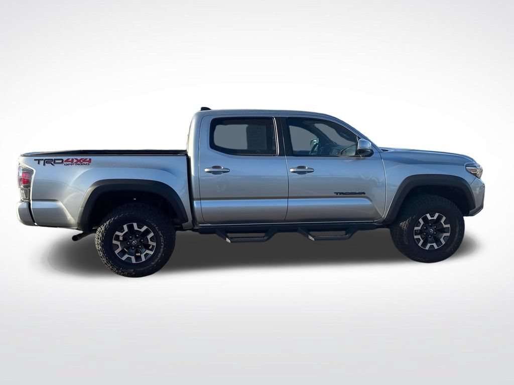 Used 2023 Toyota Tacoma TRD Off-Road w/ Technology Package AWD/4WD image 6