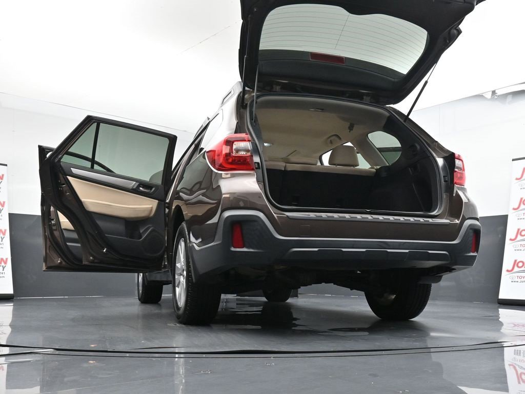 Used 2019 Subaru Outback 2.5i Premium image 30