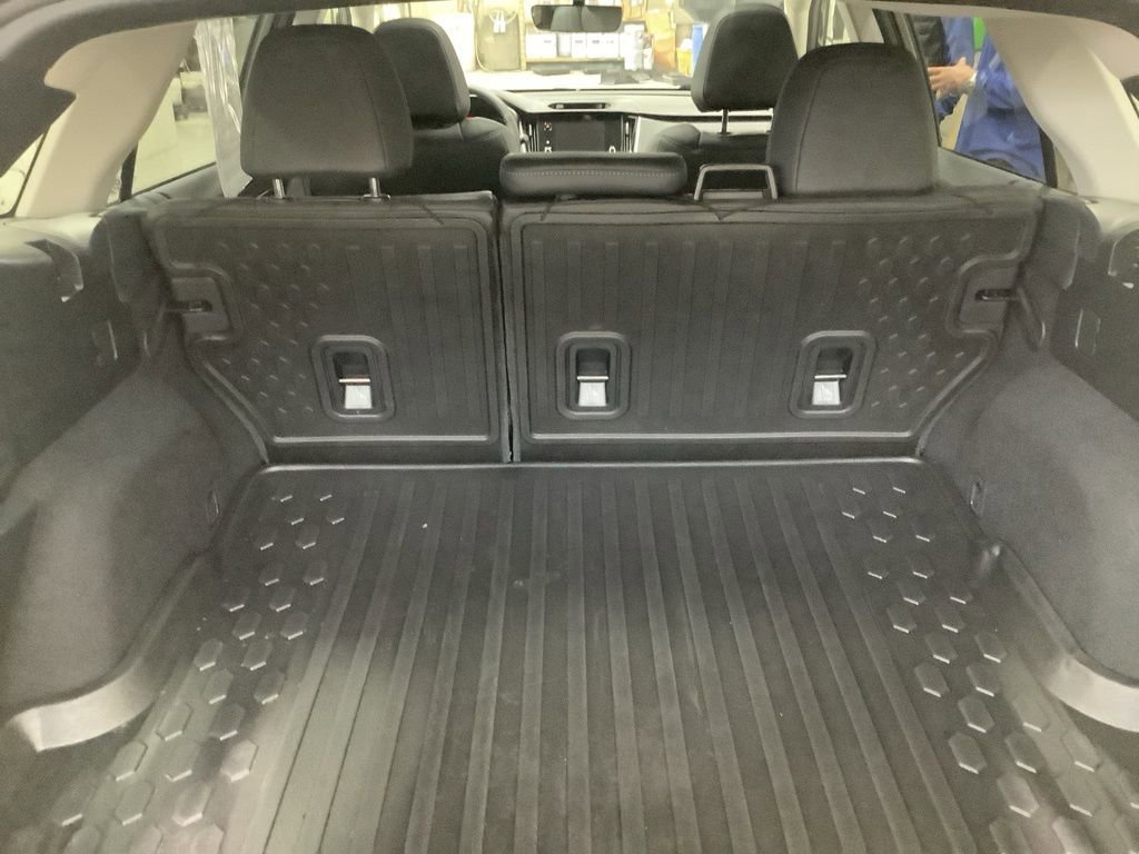 Certified 2025 Subaru Outback Limited image 6