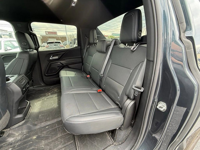 Used 2025 Chevrolet Silverado EV LT image 17