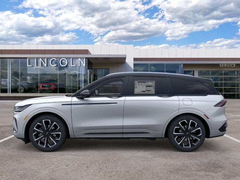 New 2026 Lincoln Nautilus Reserve AWD/4WD image 4