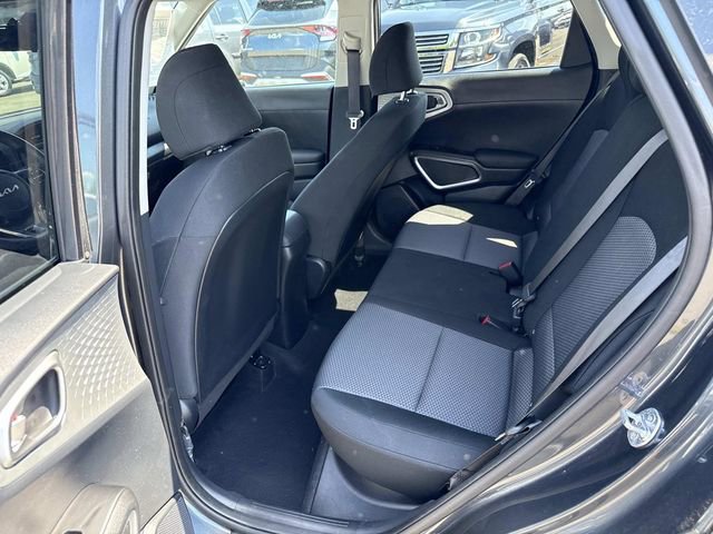 Used 2024 Kia Soul LX w/ Option Group 015 FWD image 16