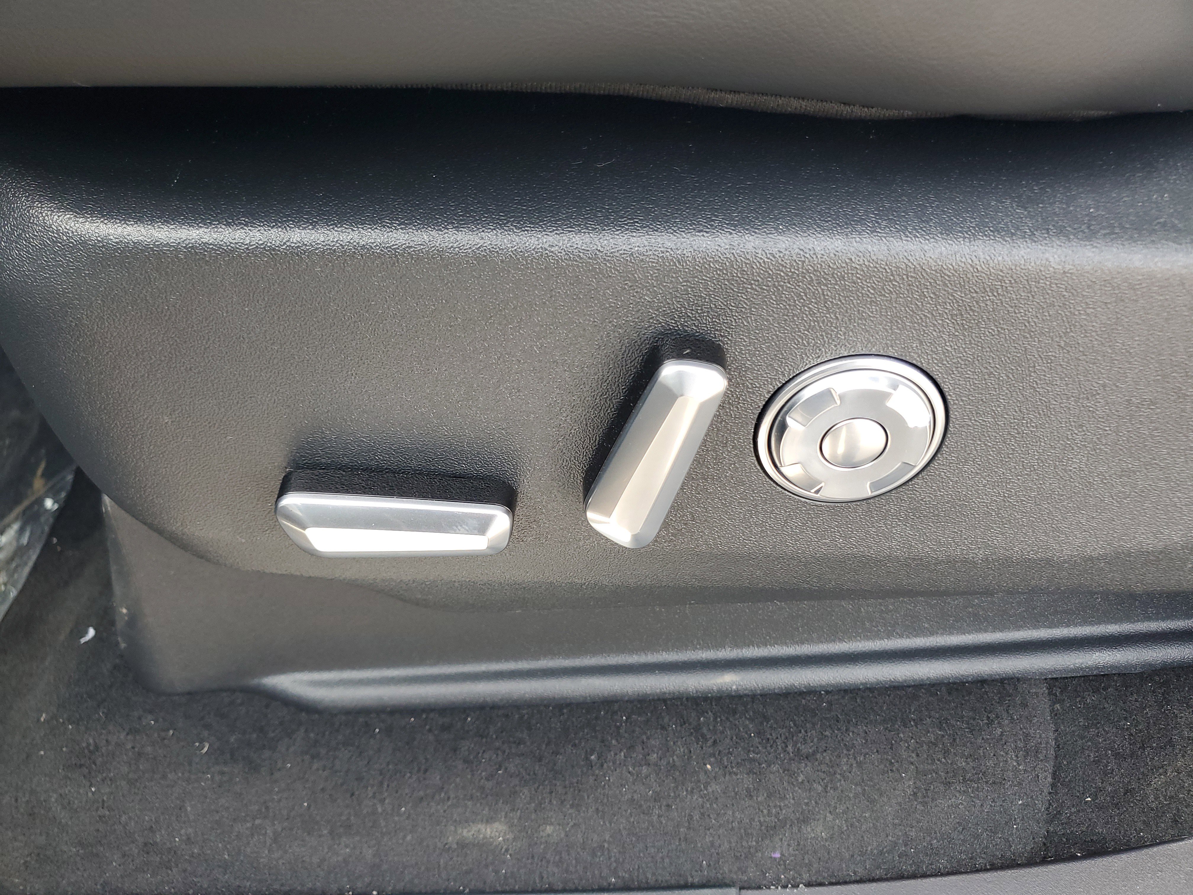 New 2026 Lincoln Navigator L Black Label image 13