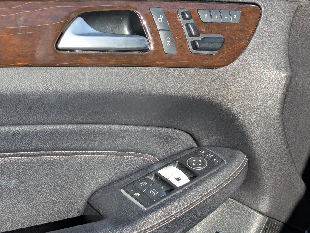 Used 2015 Mercedes-Benz ML 350 4MATIC image 21