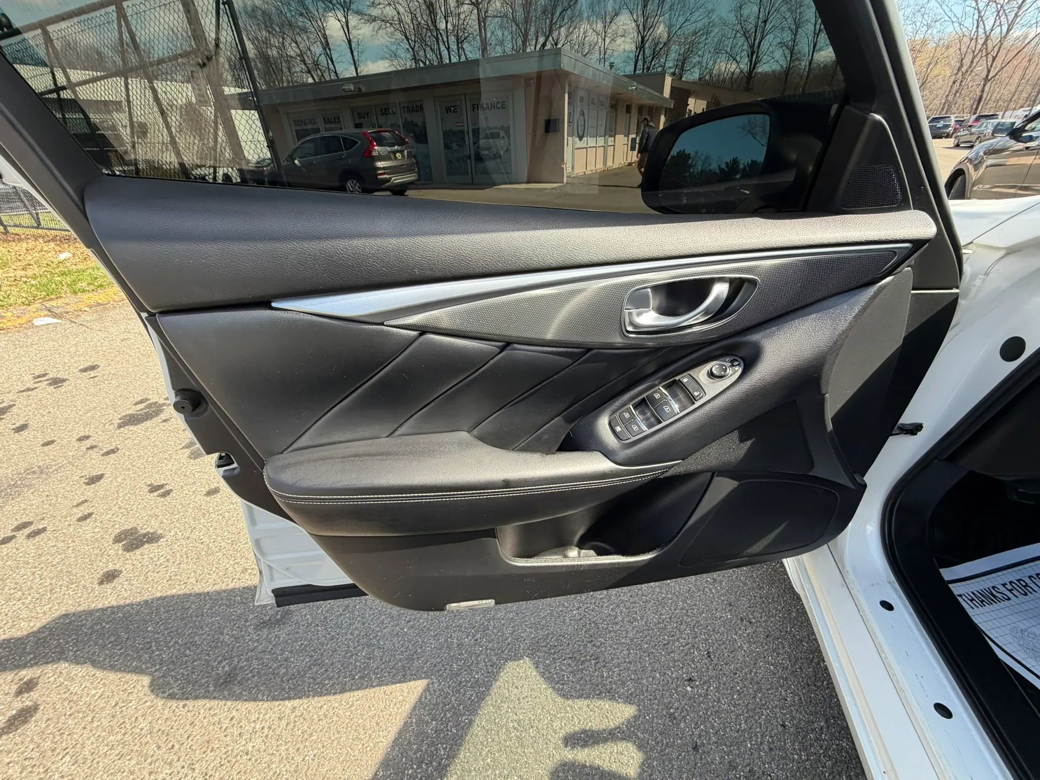 Used 2015 INFINITI Q50 Premium w/ Navigation Package AWD/4WD image 11