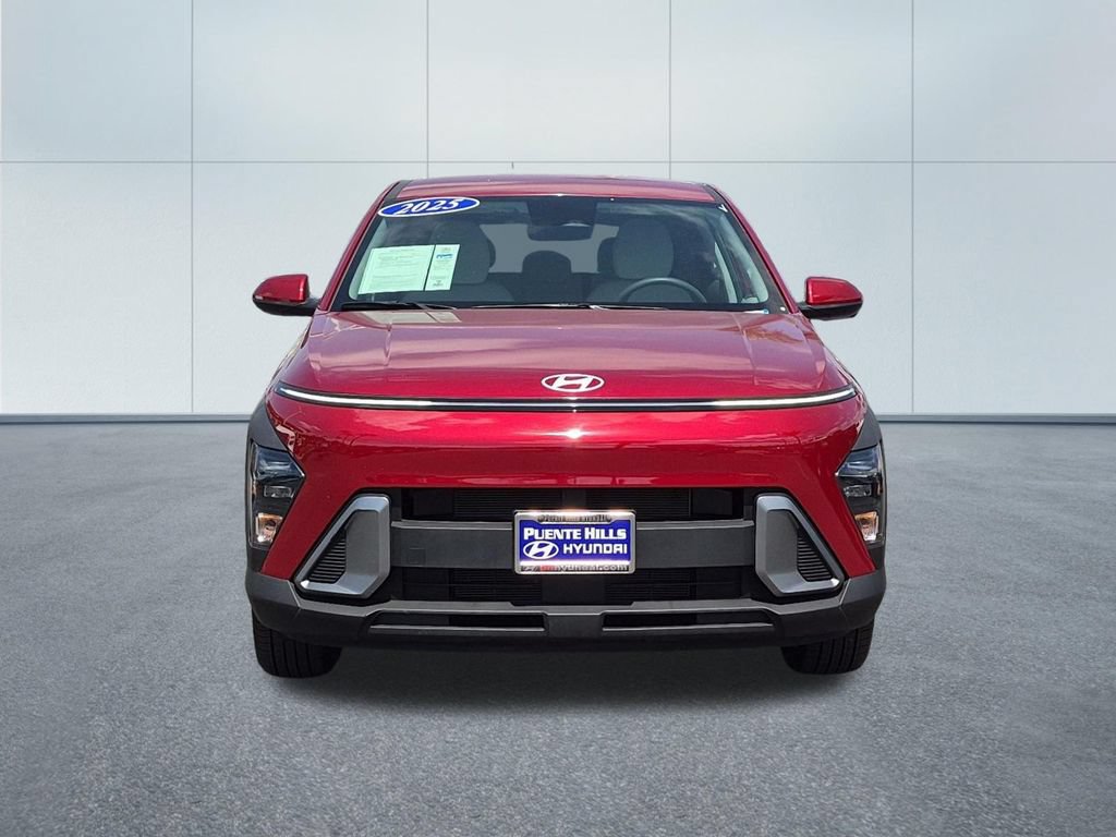 Used 2025 Hyundai Kona SE FWD image 2