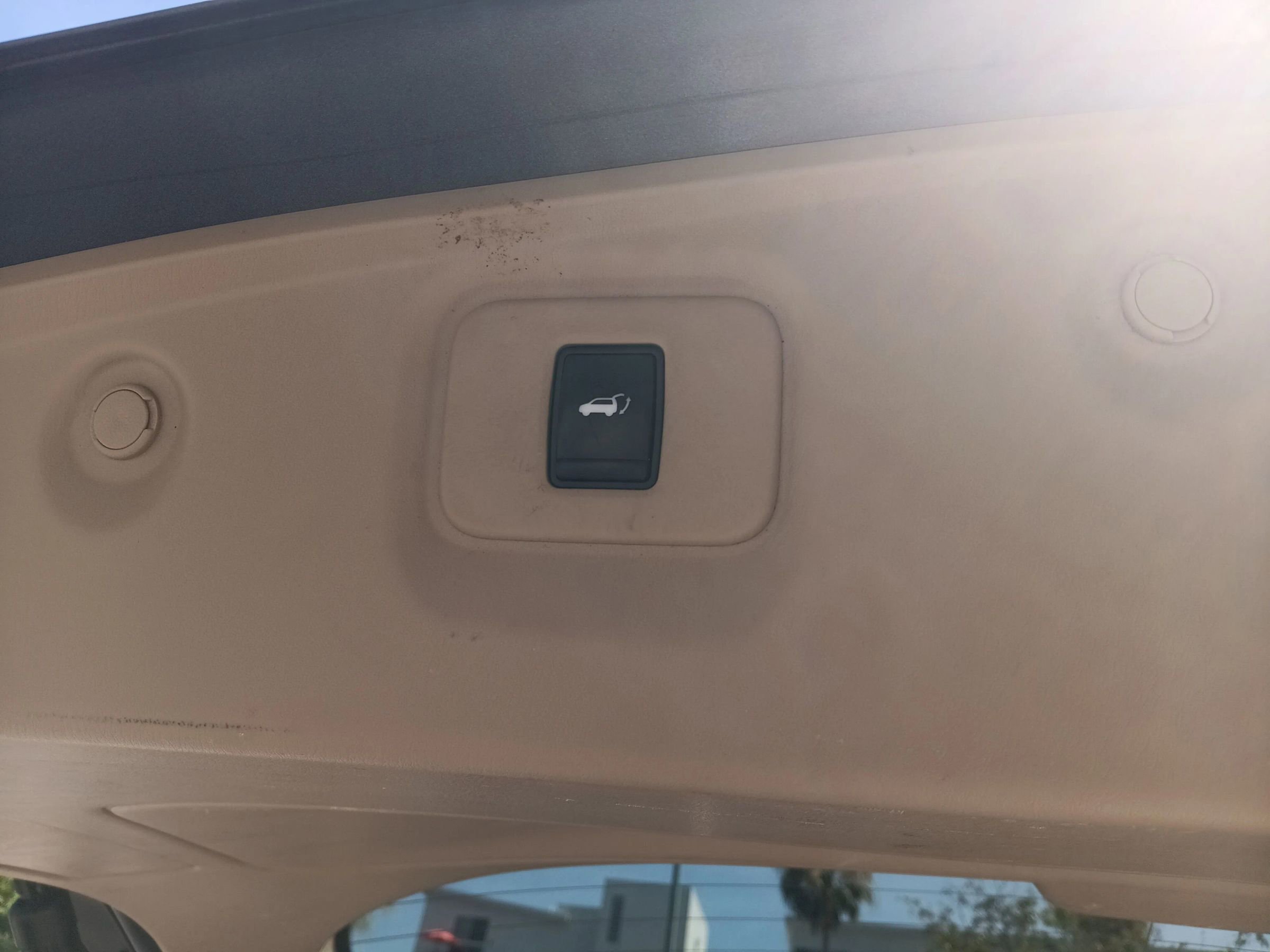 Used 2015 Nissan Pathfinder SL FWD image 11