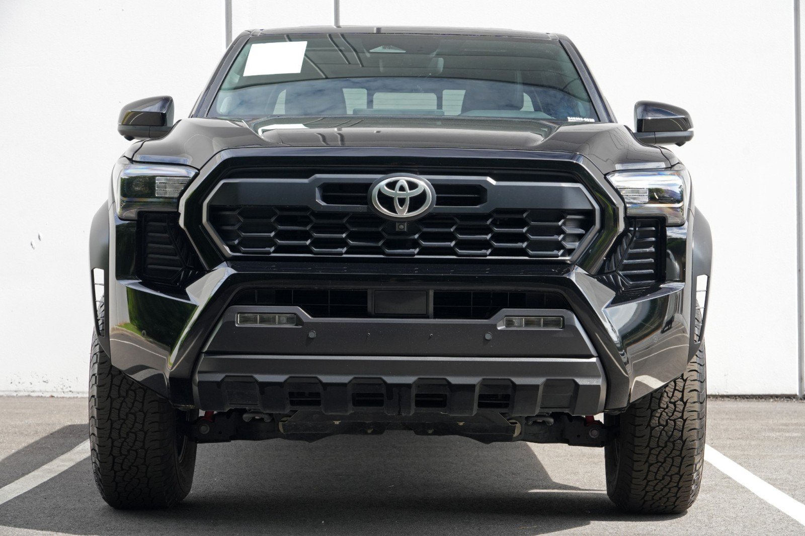 Used 2024 Toyota Tacoma TRD Off-Road w/ TRD Off Road Premium Package AWD/4WD image 7