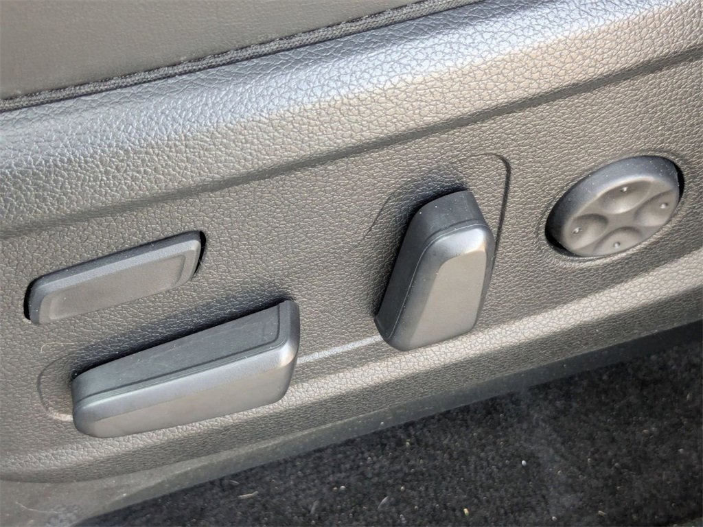 Used 2022 Hyundai Palisade Limited image 14