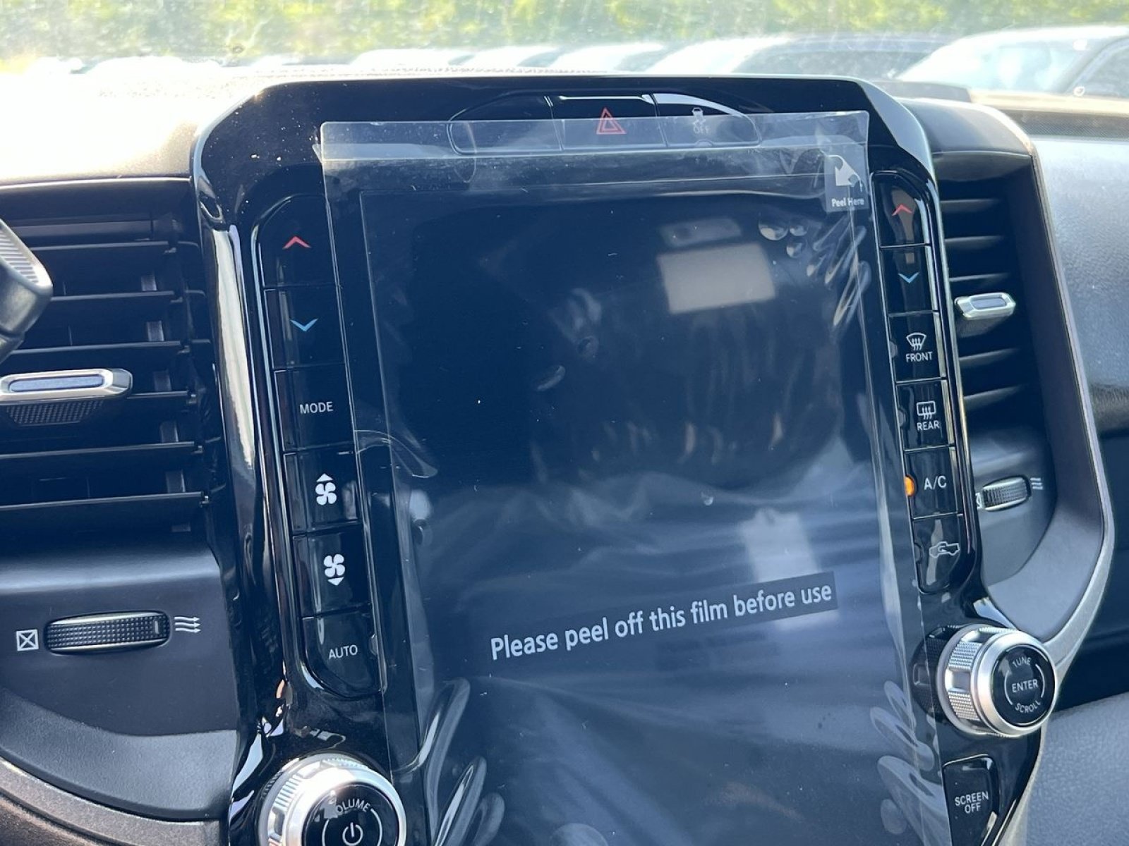 New 2025 RAM 2500 Tradesman AWD/4WD image 14