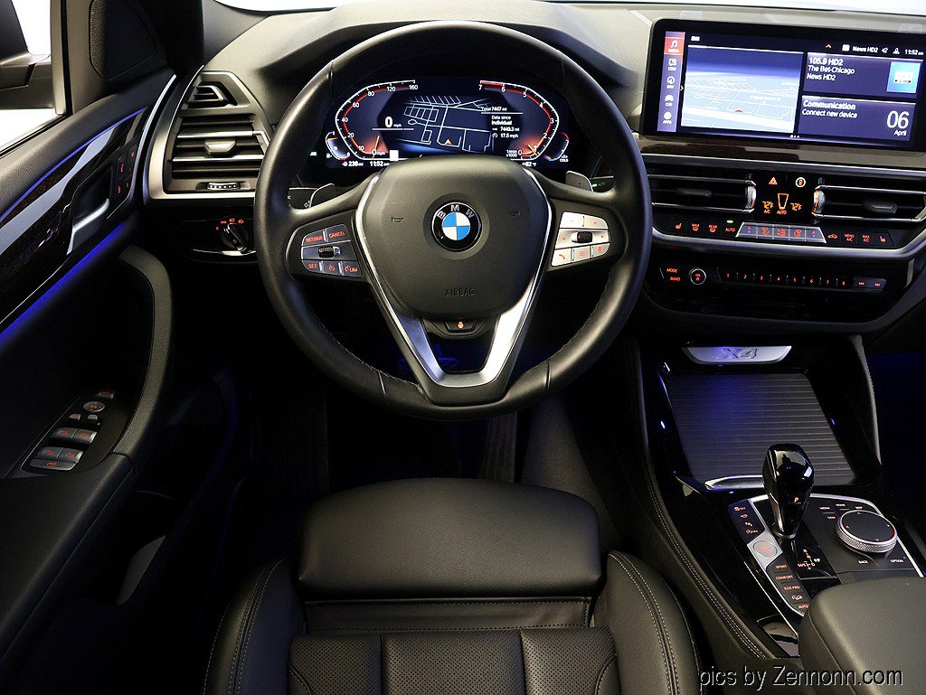 Used 2025 BMW X4 xDrive30i w/ Premium Package image 15