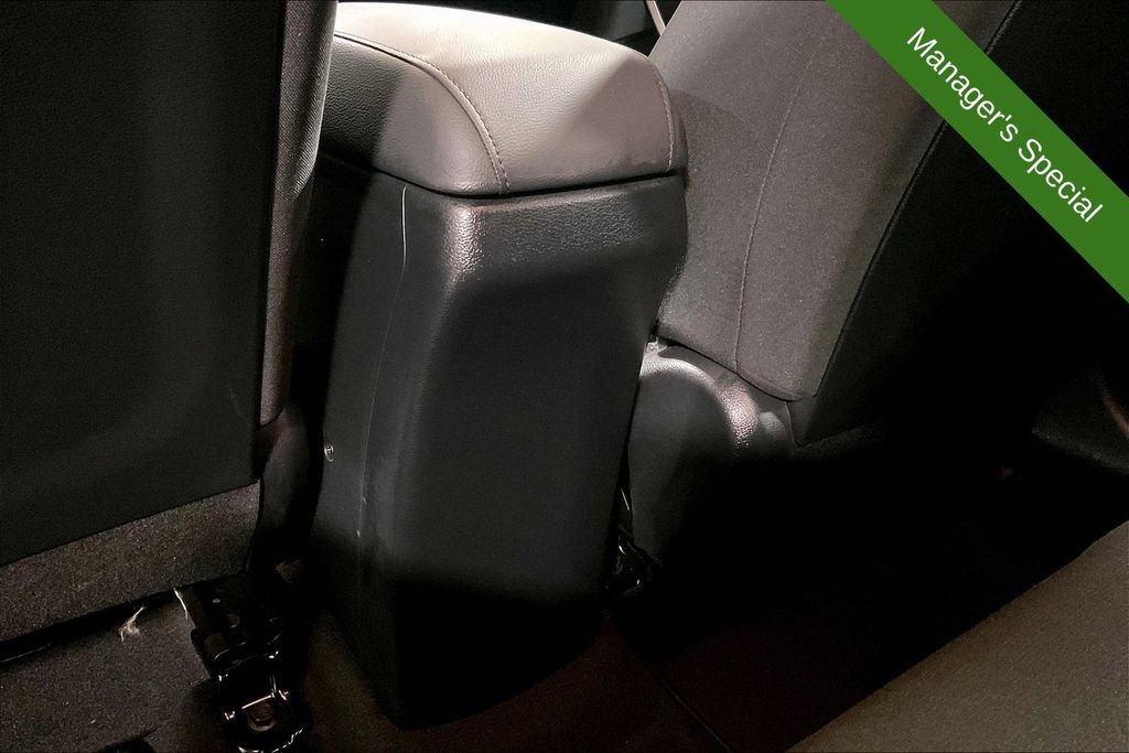 Used 2025 Kia Soul LX w/ LX Technology Package FWD image 29