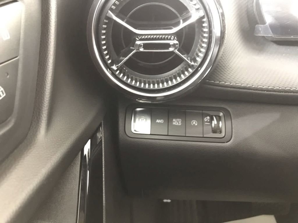 New 2026 Chevrolet Equinox LT w/ Convenience Package II image 30